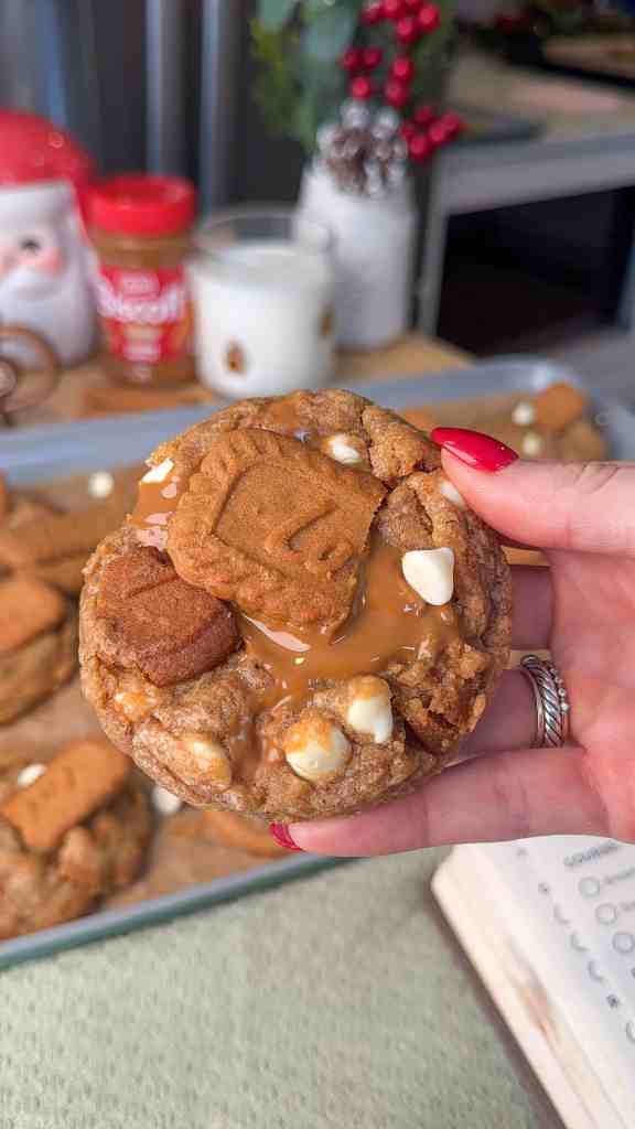 White Chocolate Biscoff Cookies