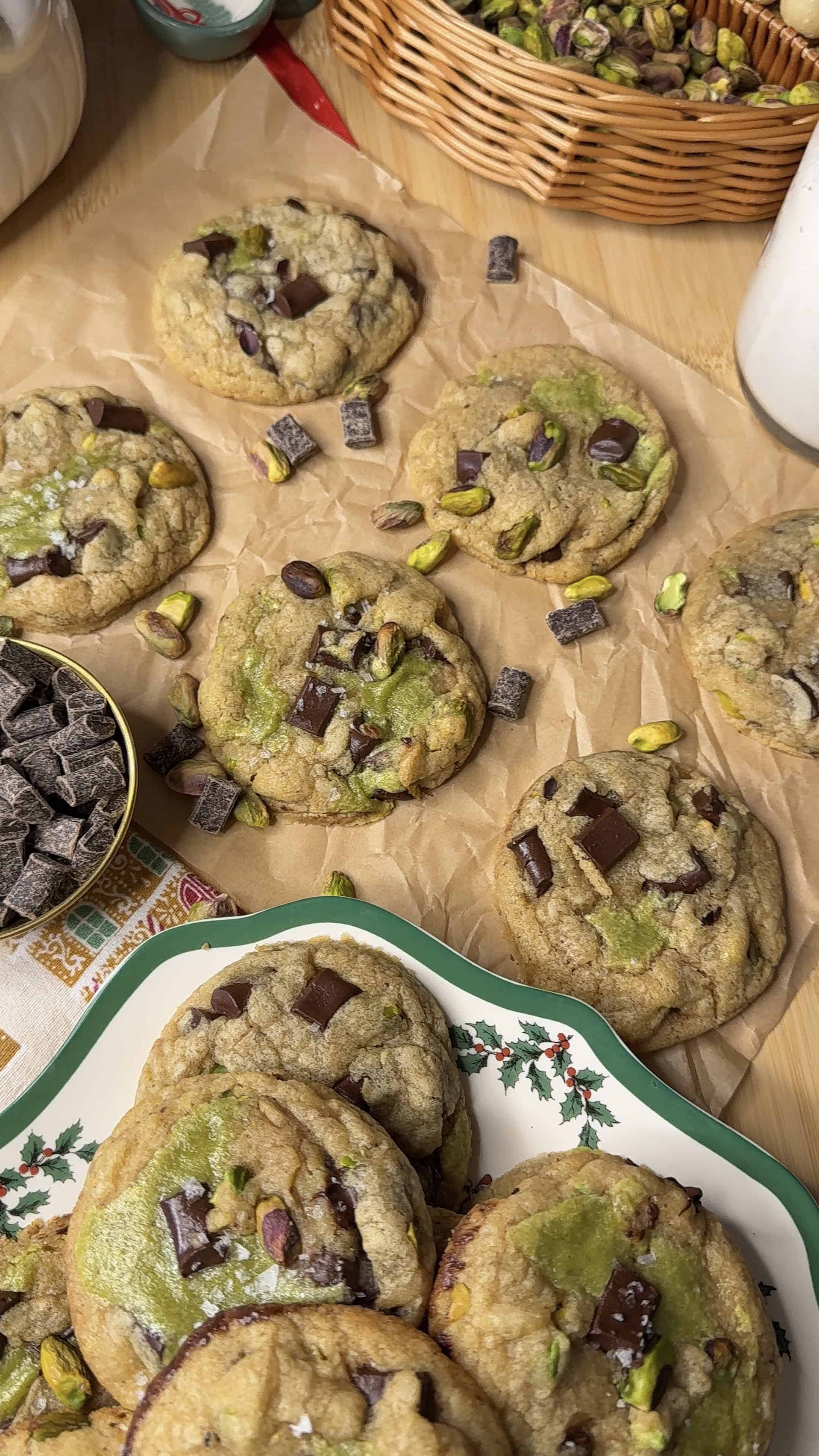 pistachio cream chocolate chunk cookie