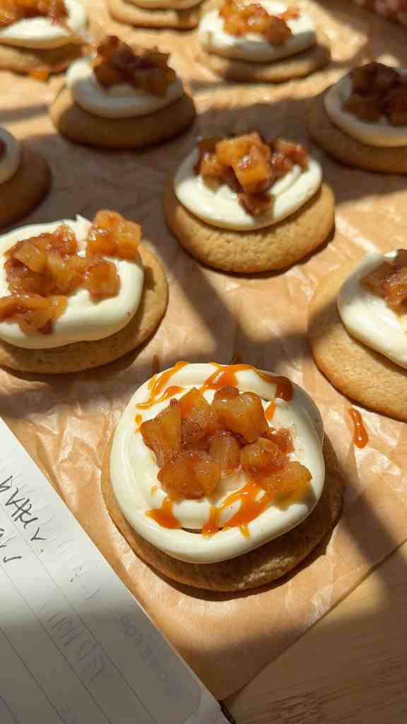 salted caramel apple pie cookies