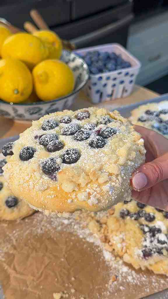 Lemon Blueberry Custard Crumble Buns