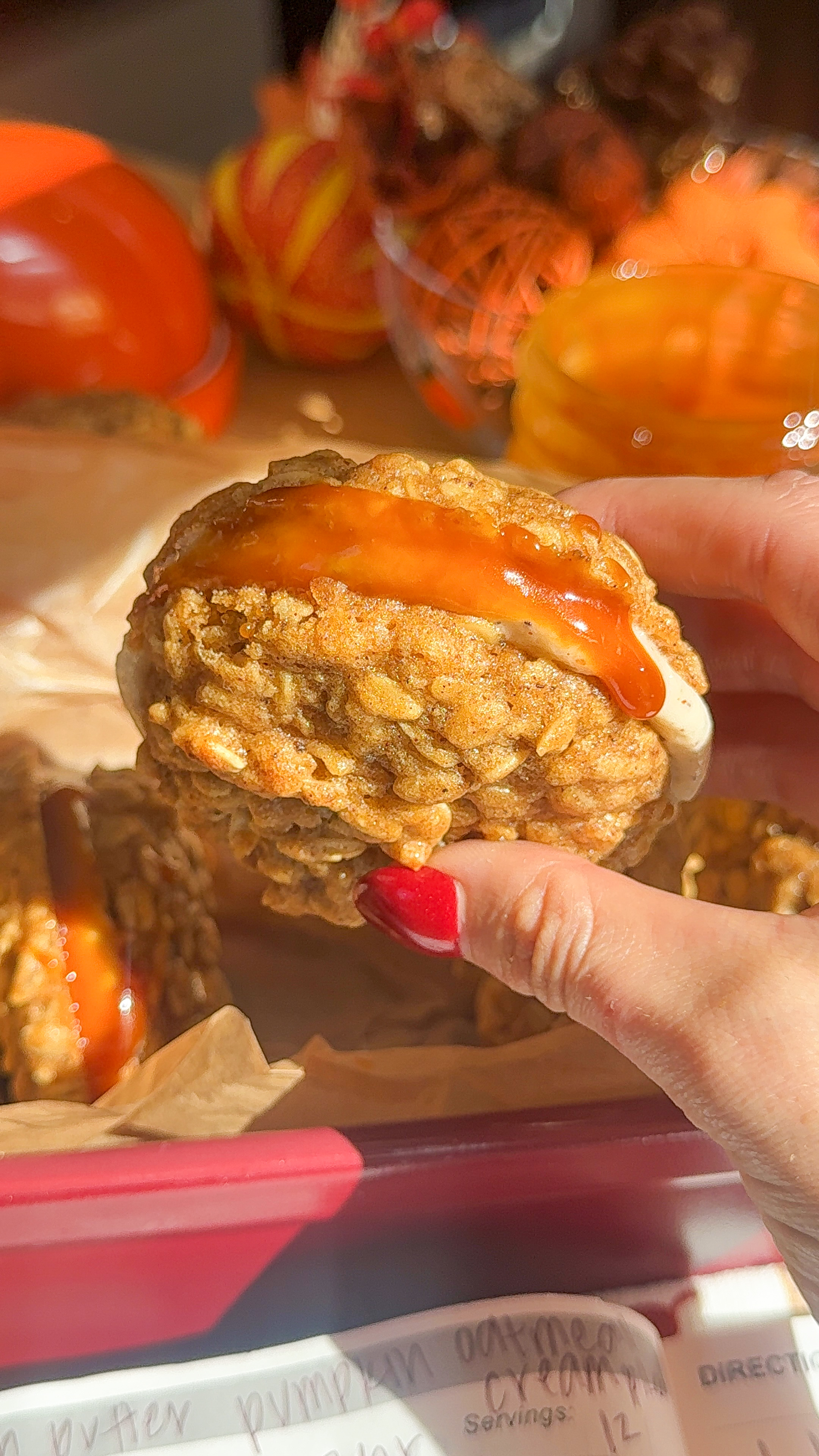 Brown Butter Pumpkin Oatmeal Cream Pies