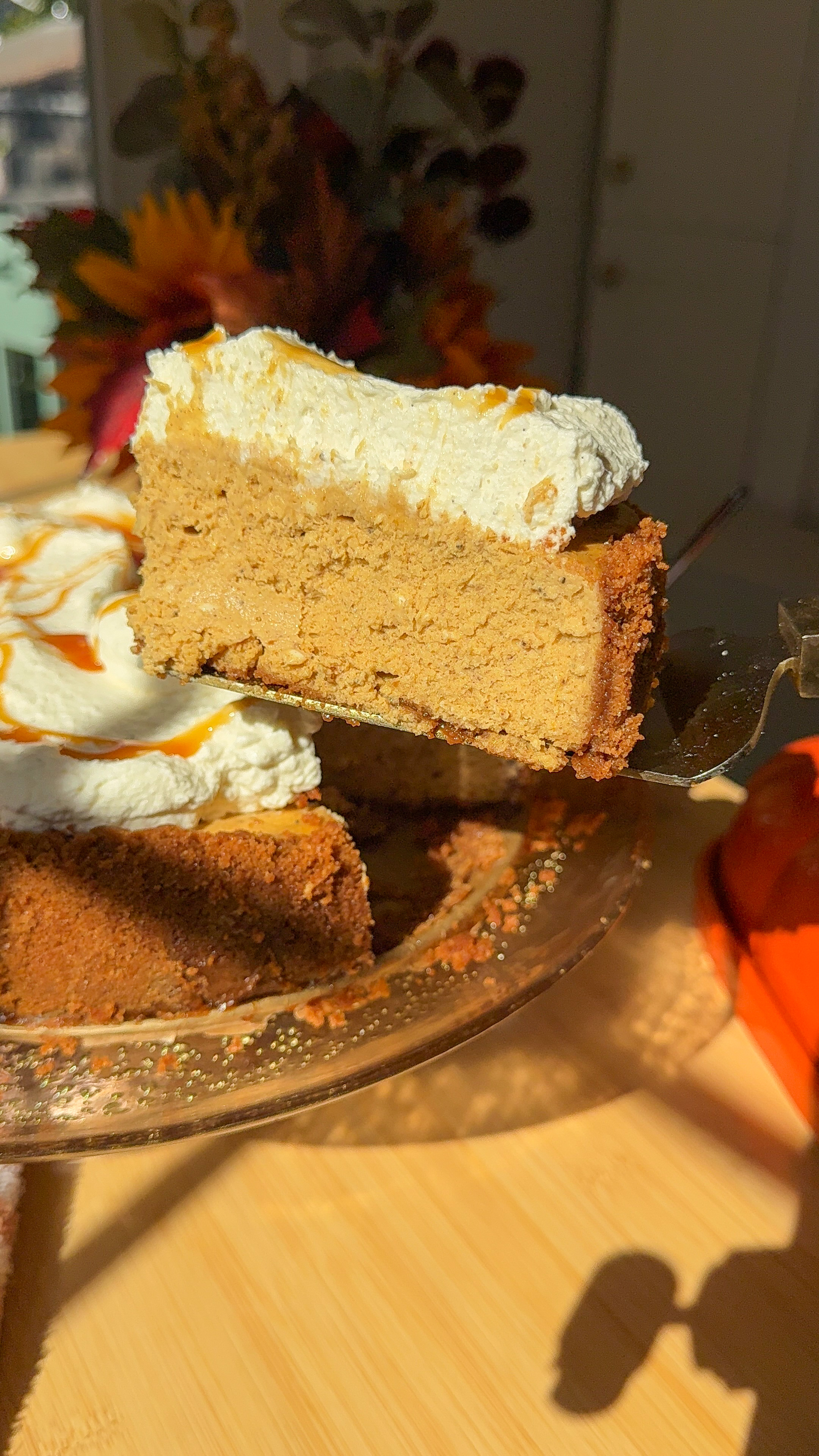 Pumpkin Cheesecake with Biscoff Crust